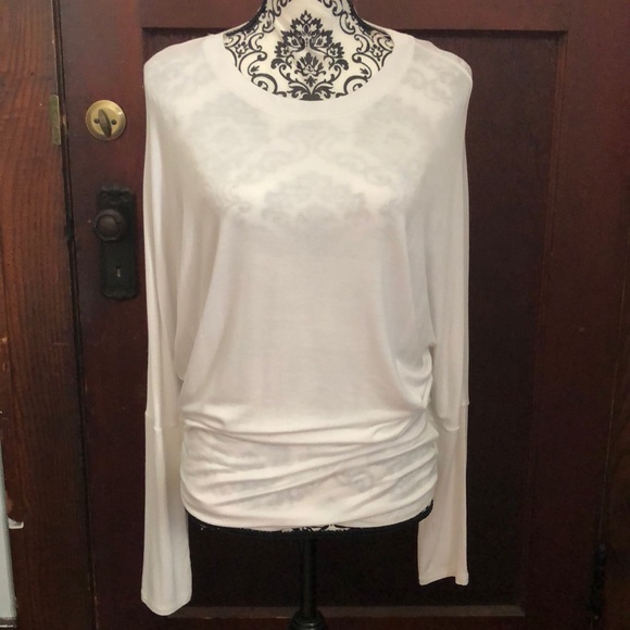 LAST ONE! Dolman Sleeved Top - Picture 2 of 4